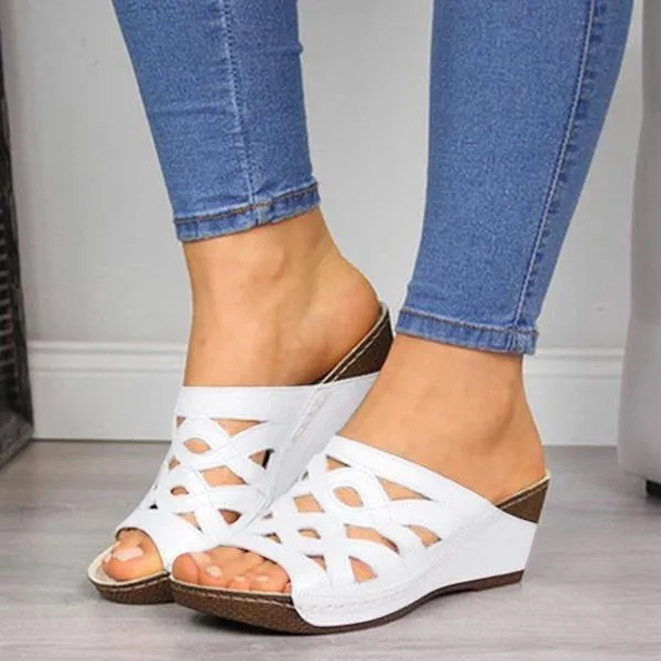 Comfortable and Stylish Wedge Casual Sandals