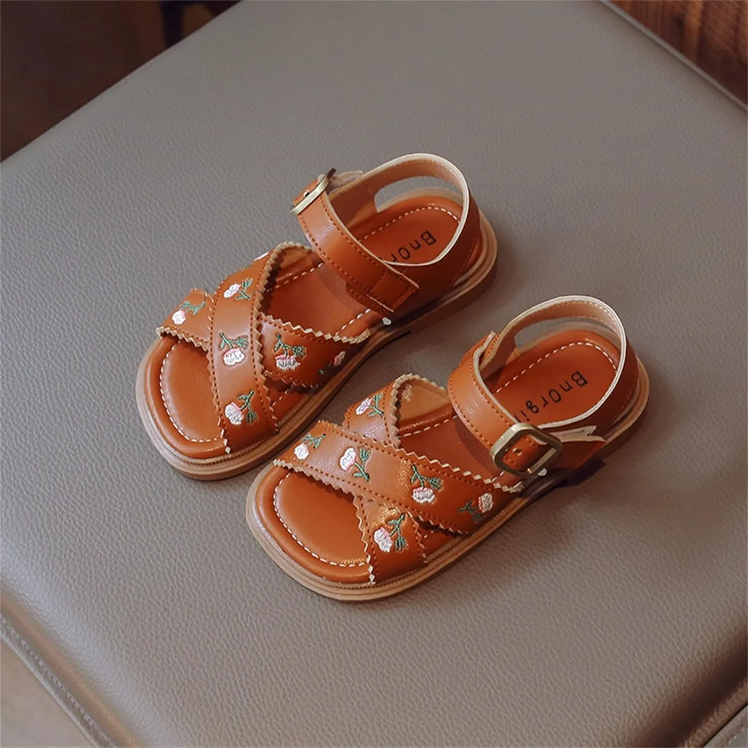Girls Sandals Girls No Heels Shoes Embroidered Princess Dress Shoes Slip On Toddler Girl Closed Toe Sandals Size