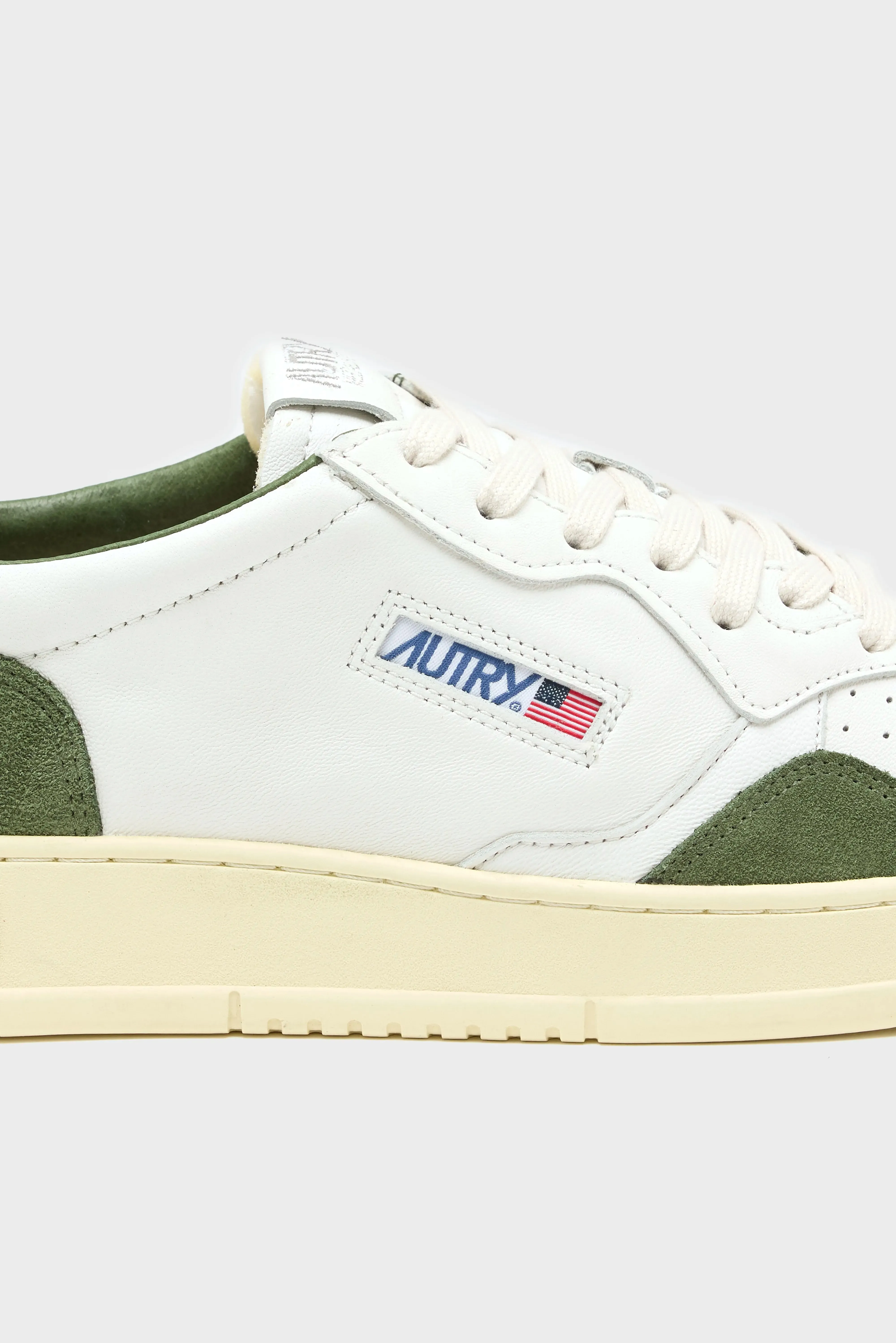 Medalist Low for Men  (251 / M / GREEN)