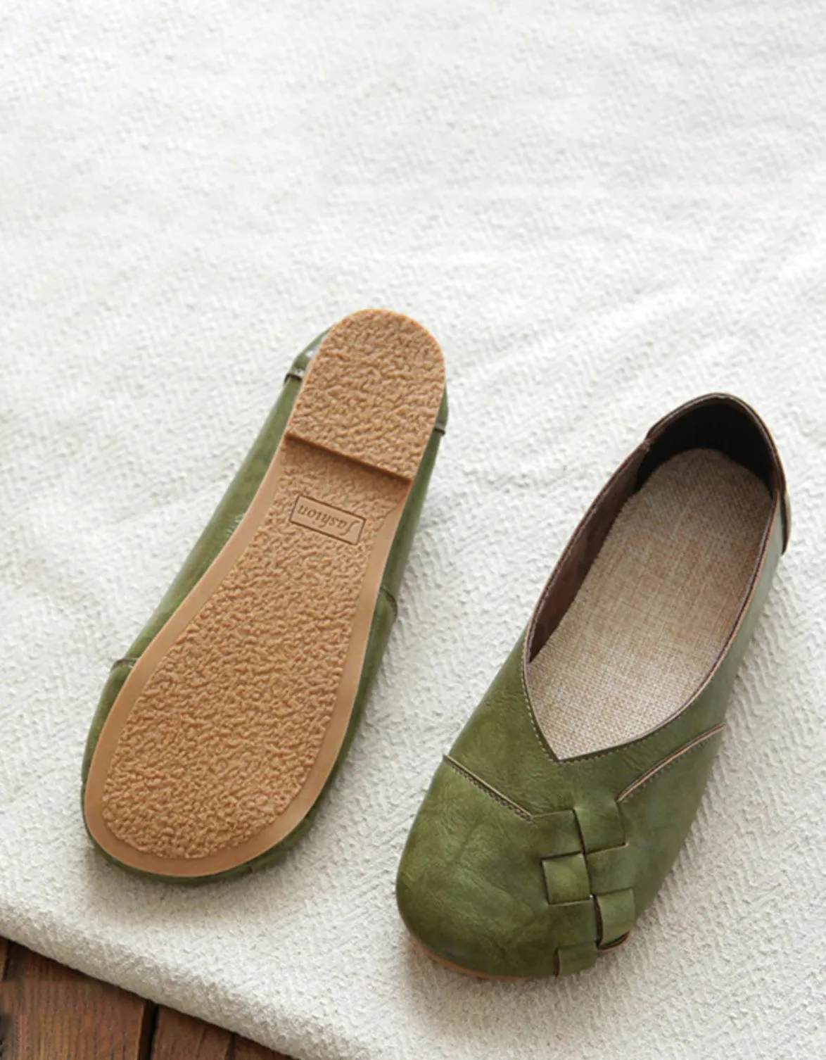 Spring Light Weight Soft Soles Retro Flats