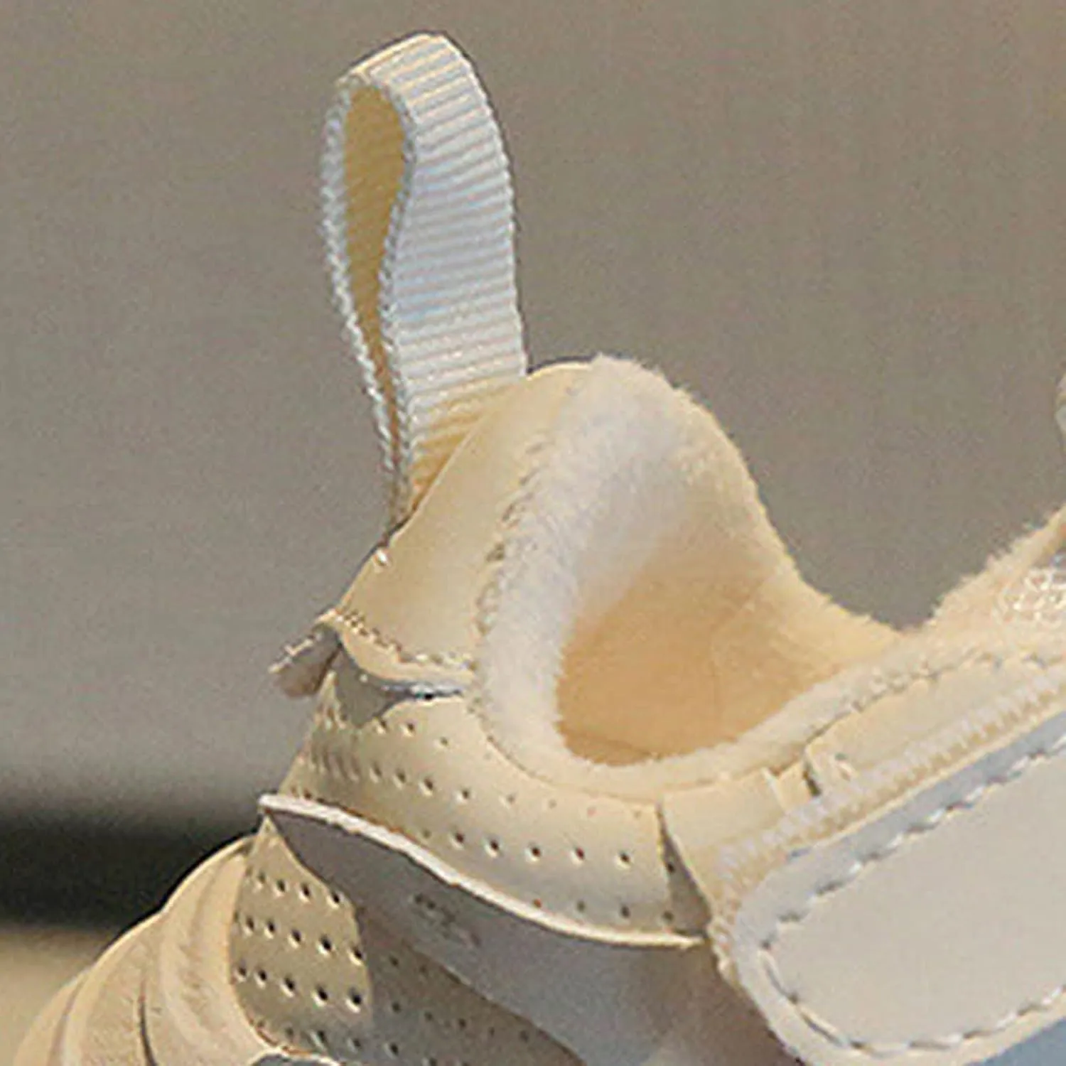 Toddler Cute Shoes New Solid Color Plus Velvet Breathable Non Slip Children's Flat Bottom Sneakers Breathable Sneakers