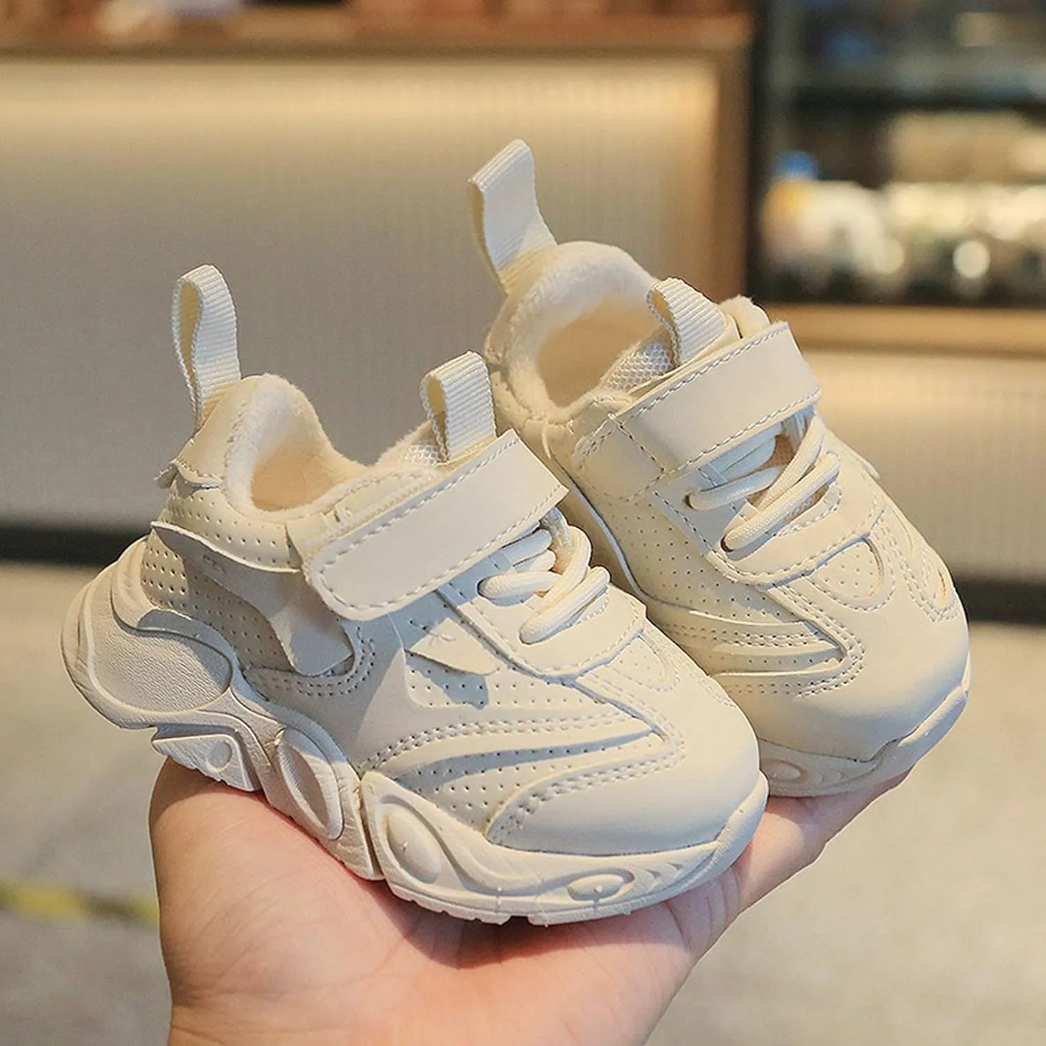Toddler Cute Shoes New Solid Color Plus Velvet Breathable Non Slip Children's Flat Bottom Sneakers Breathable Sneakers
