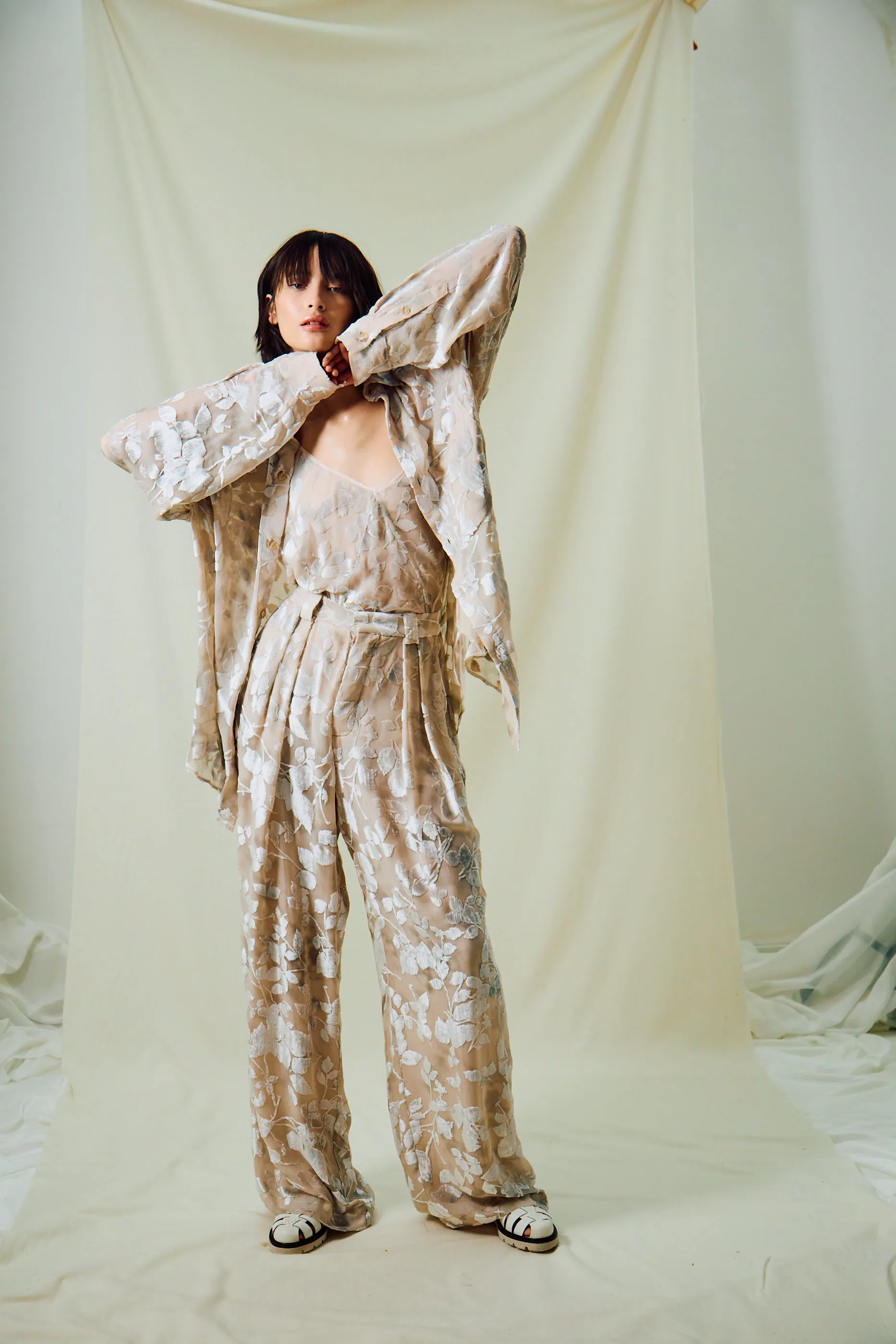 Wide Leg Trouser